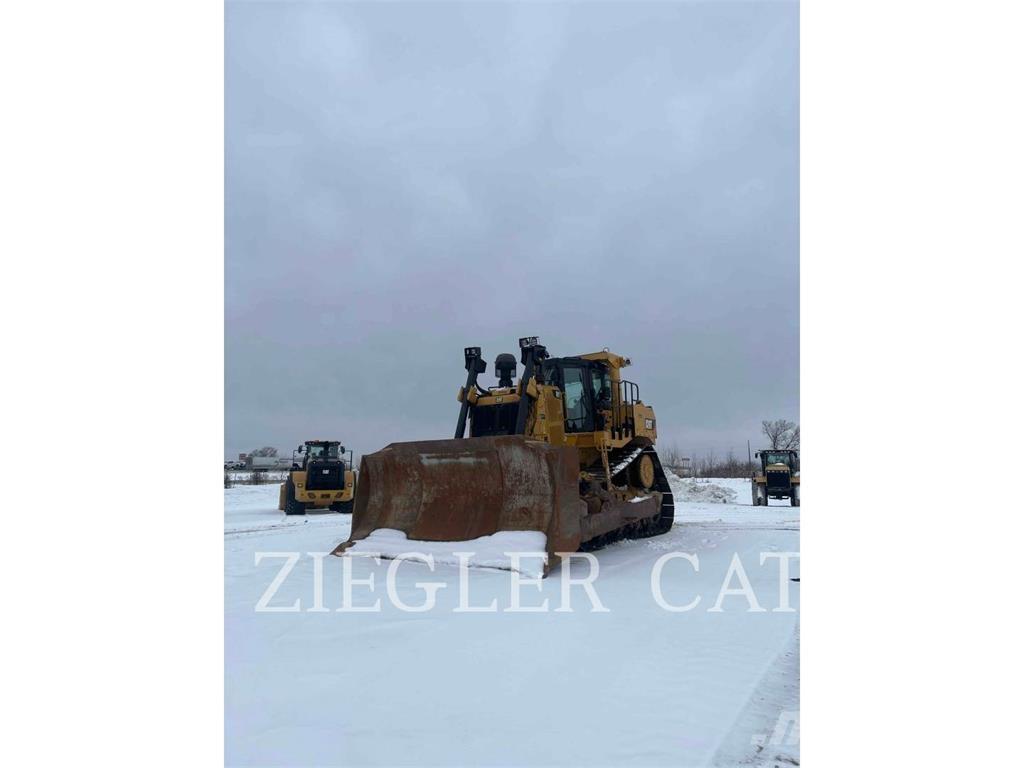 CAT D9T بلدوزرات مجنزرة
