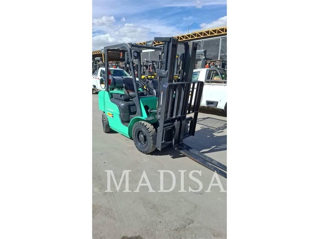 CAT FG25N5 شاحنات ذات رافعات شوكية - أخرى