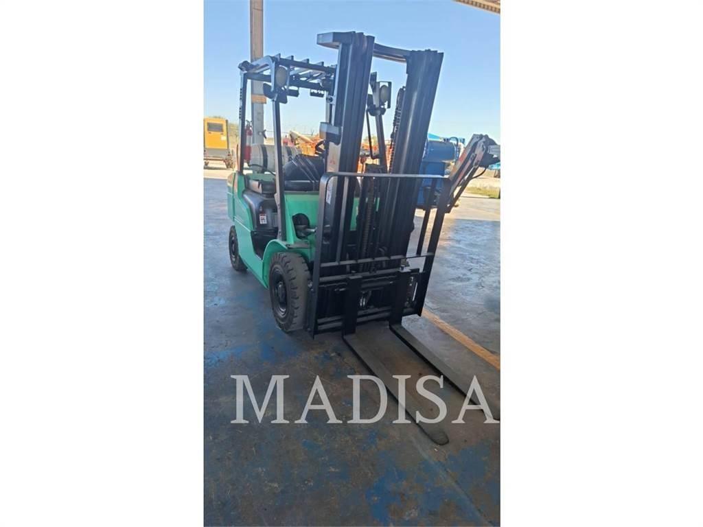 CAT FG25N5-LE شاحنات ذات رافعات شوكية - أخرى