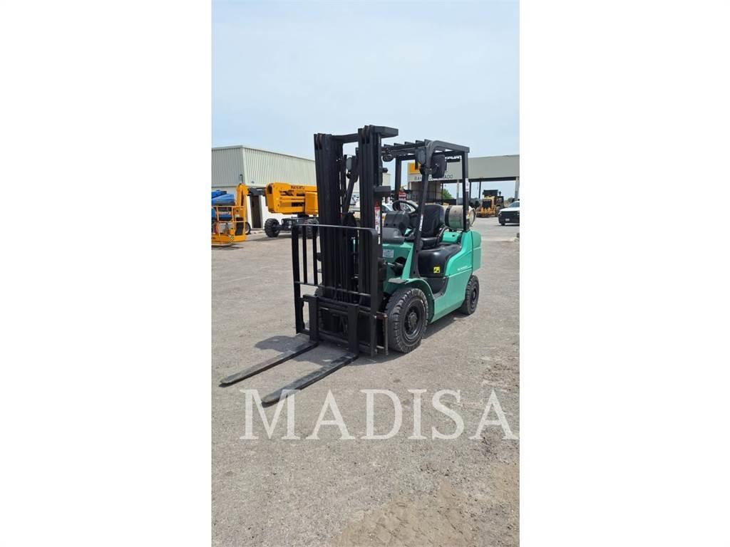 CAT FG25N5-LE شاحنات ذات رافعات شوكية - أخرى