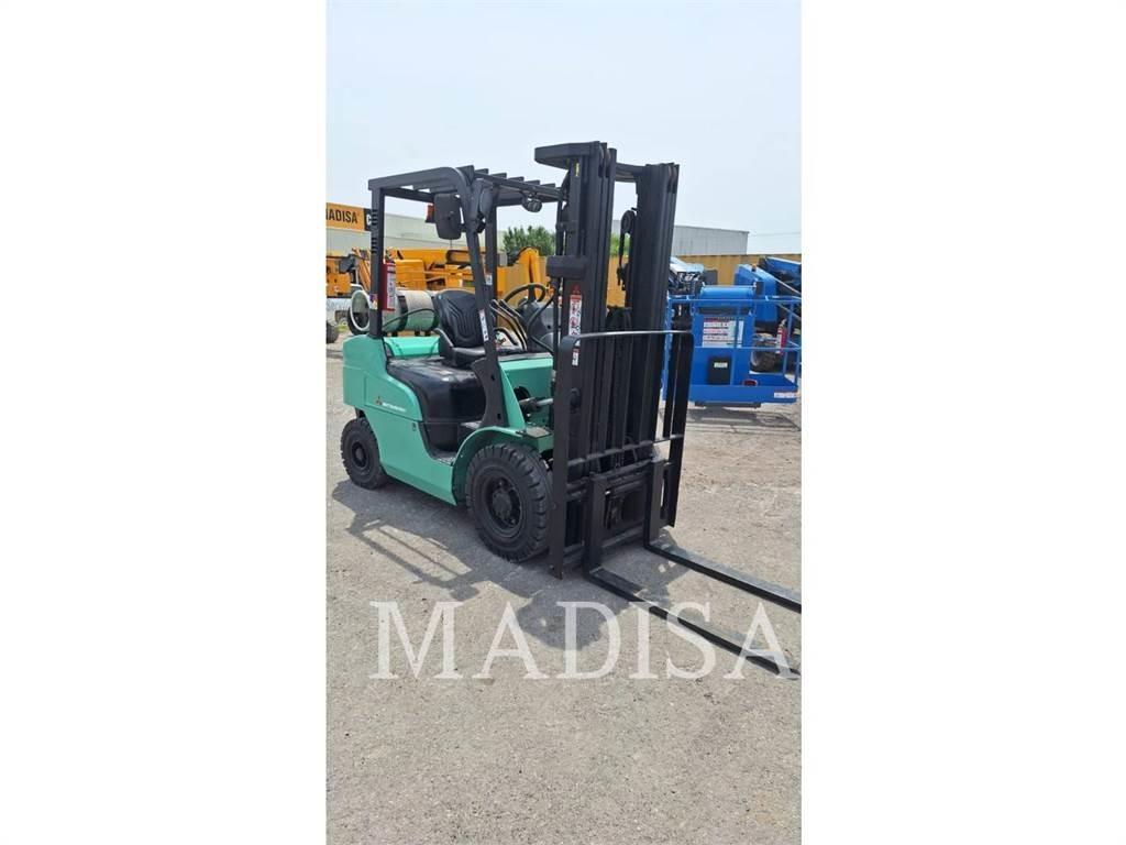 CAT FG25N5-LE شاحنات ذات رافعات شوكية - أخرى