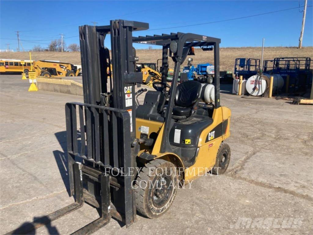 CAT GP25N حفارات هدم