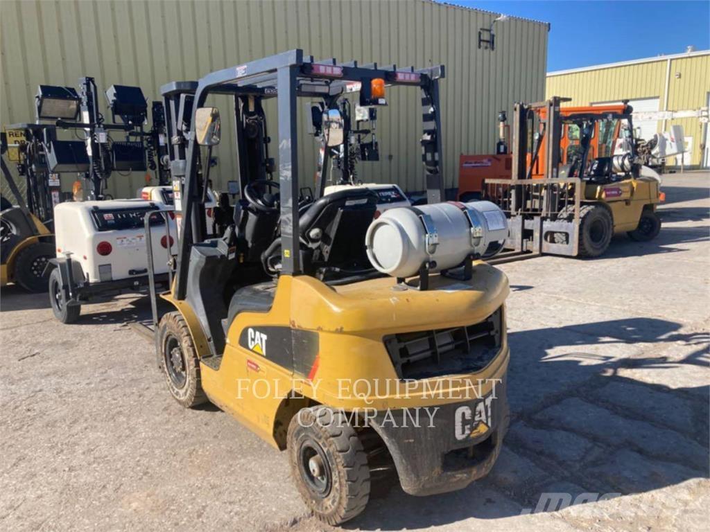 CAT GP25N حفارات هدم