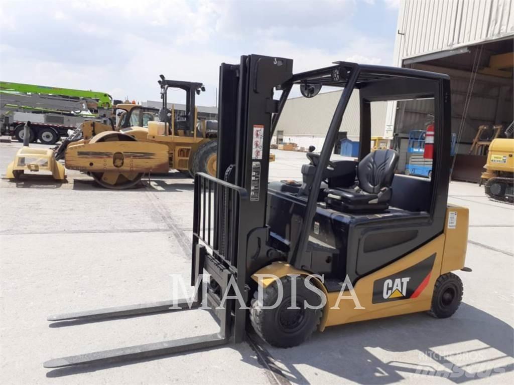 CAT LIFT TRUCKS 2EP5000 شاحنات ذات رافعات شوكية - أخرى