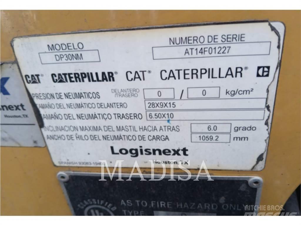 CAT LIFT TRUCKS DP30NM شاحنات الديزل