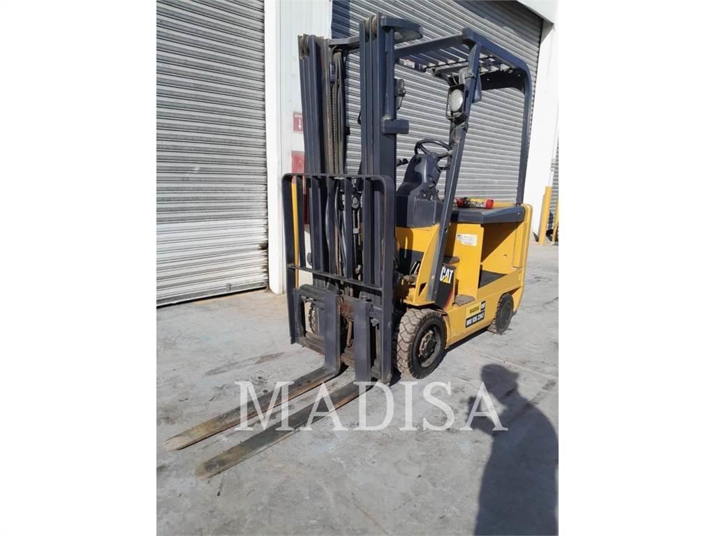 CAT LIFT TRUCKS E3500-AC شاحنات ذات رافعات شوكية - أخرى