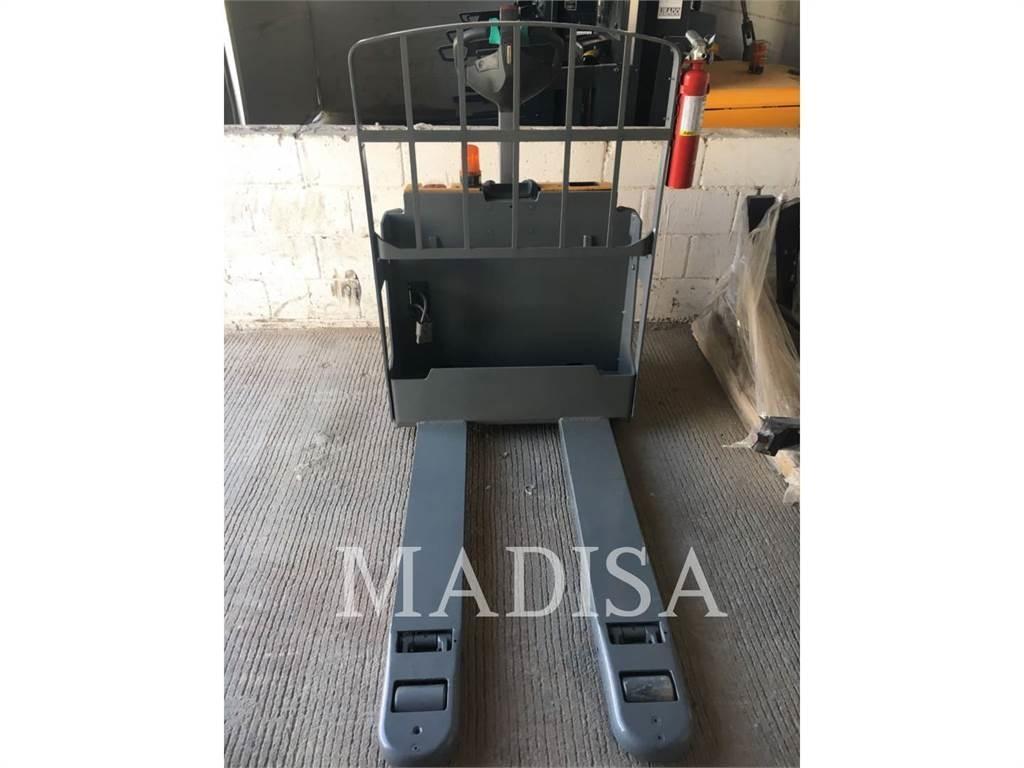 CAT LIFT TRUCKS EJE120E شاحنات ذات رافعات شوكية - أخرى