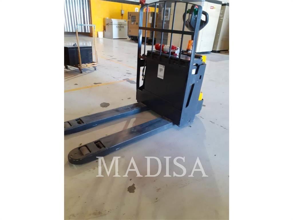 CAT LIFT TRUCKS EJE120E شاحنات ذات رافعات شوكية - أخرى