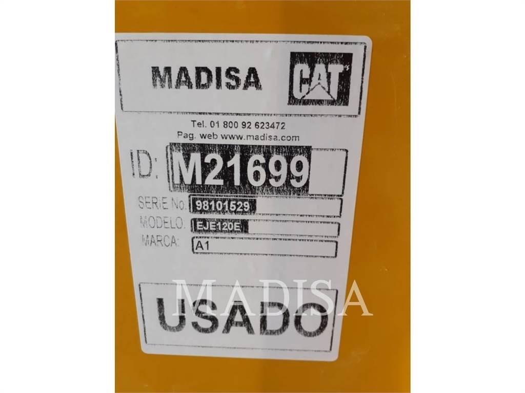CAT LIFT TRUCKS EJE120E شاحنات ذات رافعات شوكية - أخرى
