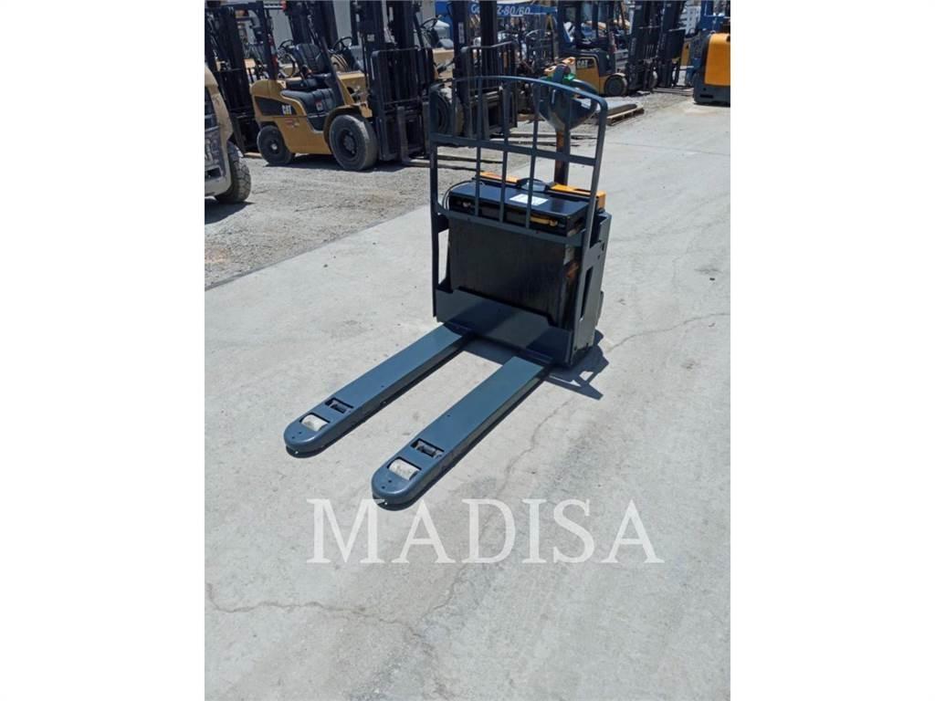 CAT LIFT TRUCKS EJE120E شاحنات ذات رافعات شوكية - أخرى