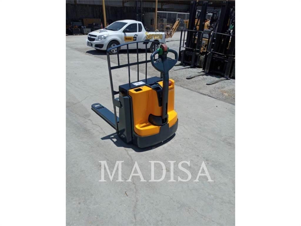CAT LIFT TRUCKS EJE120E شاحنات ذات رافعات شوكية - أخرى