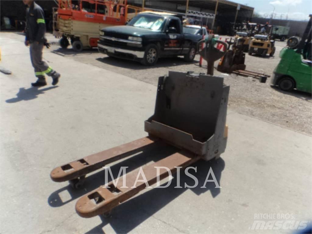 CAT LIFT TRUCKS EJE120E شاحنات ذات رافعات شوكية - أخرى