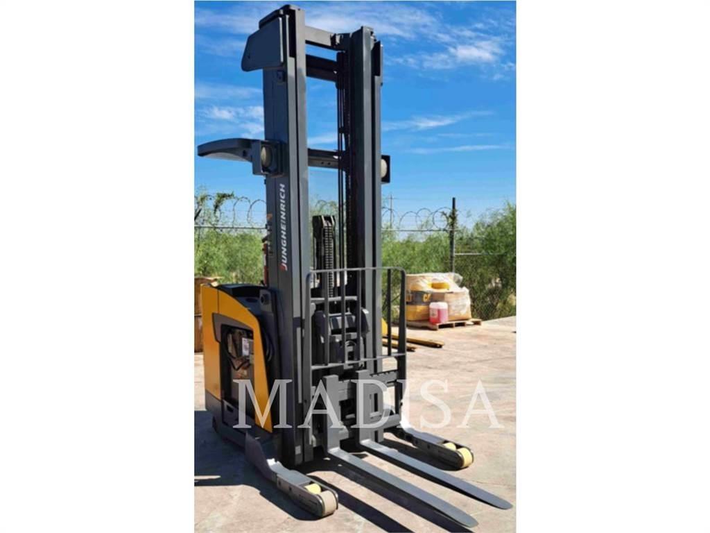 CAT LIFT TRUCKS ETR345A شاحنات ذات رافعات شوكية تعمل بالكهرباء