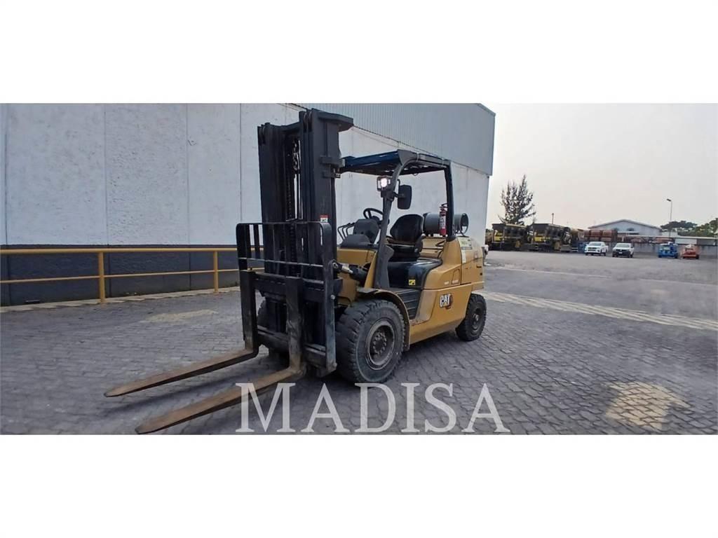 CAT LIFT TRUCKS GP50N شاحنات ذات رافعات شوكية - أخرى