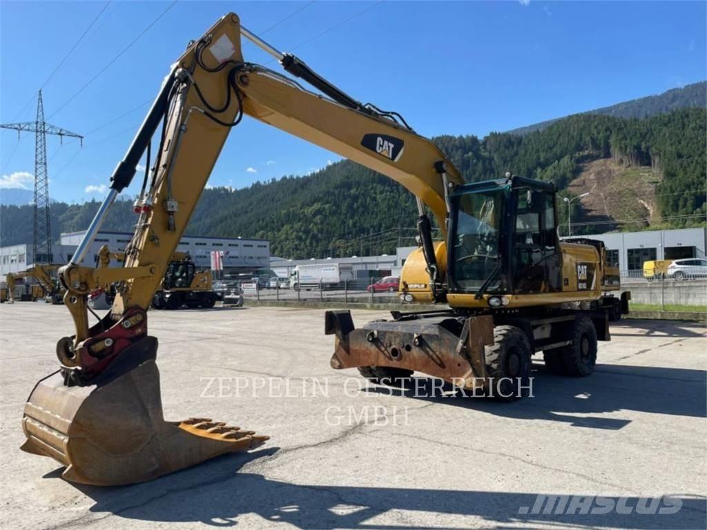 CAT M316D حفارات بعجل