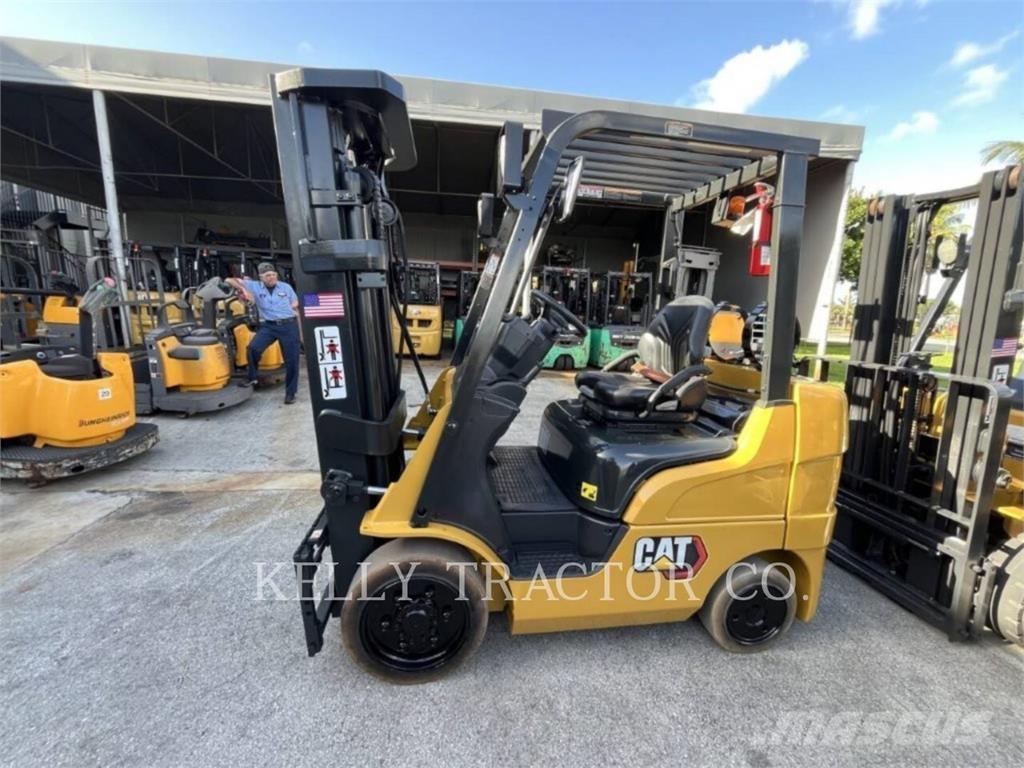 CAT MCF2C5000 شاحنات LPG
