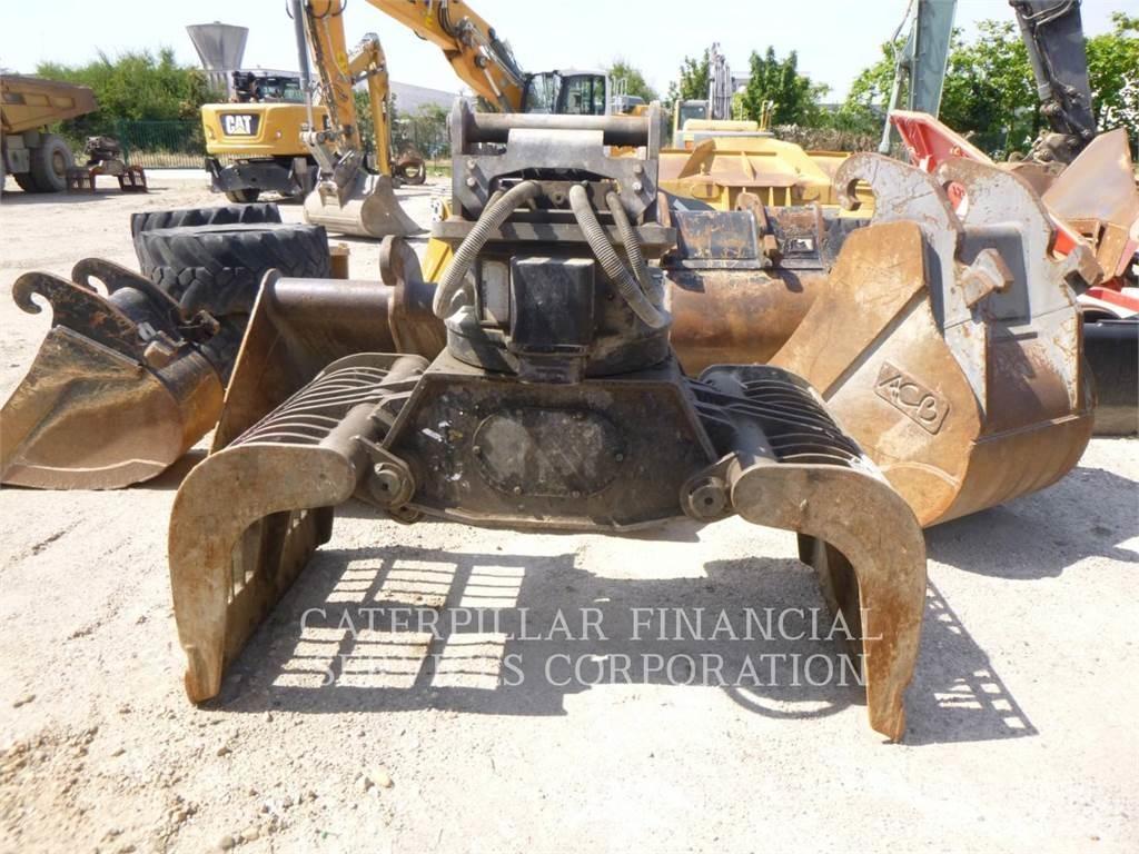 CAT MH3022-06 حفارات بعجل