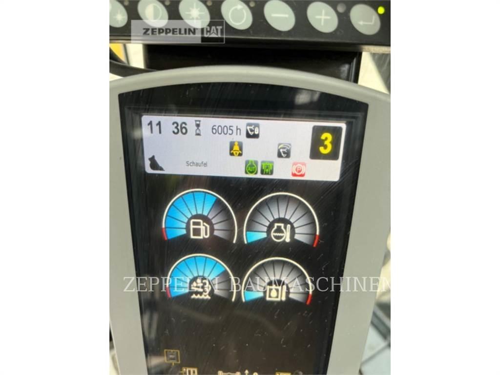 CAT MH3022-06C حفارات هدم