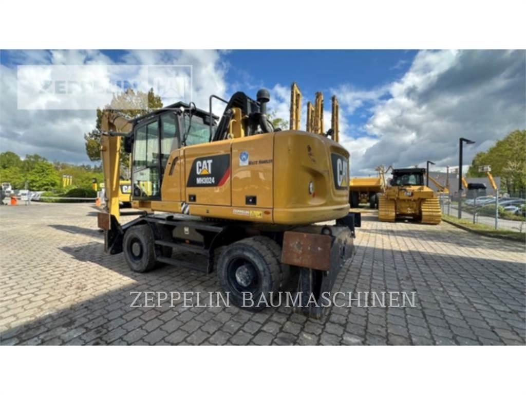 CAT MH3024-06C حفارات هدم