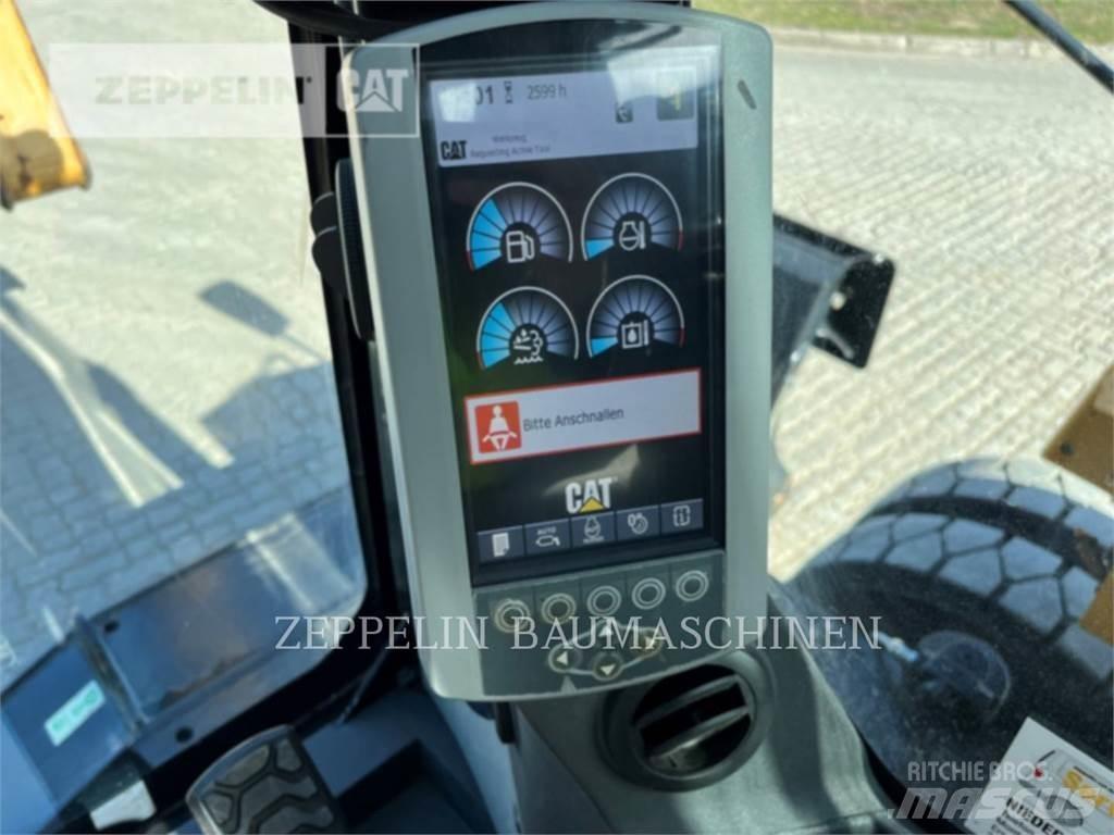 CAT MH3024-06C حفارات هدم