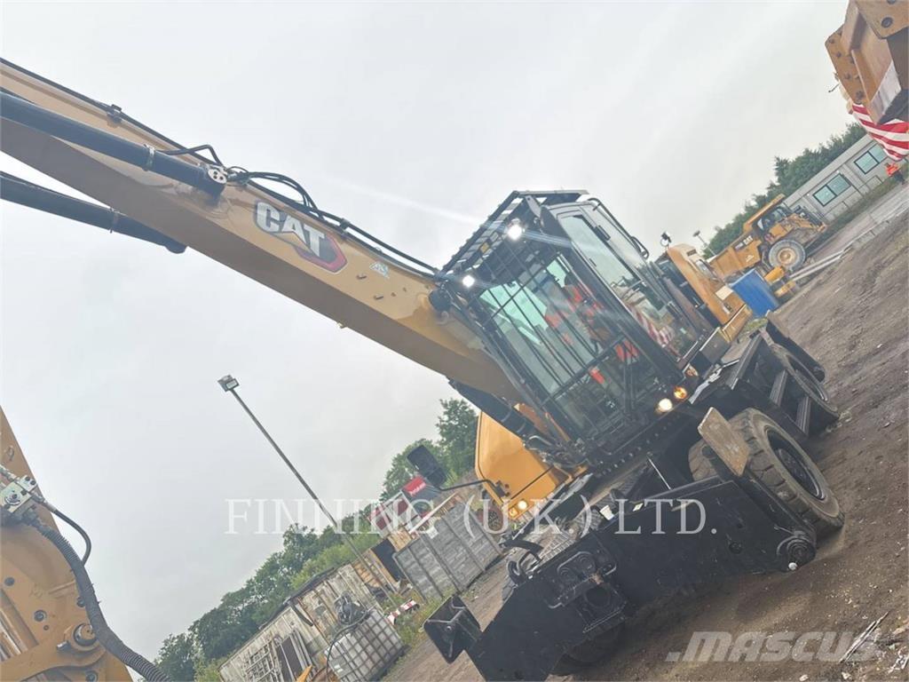 CAT MH3024 07W حفارات بعجل