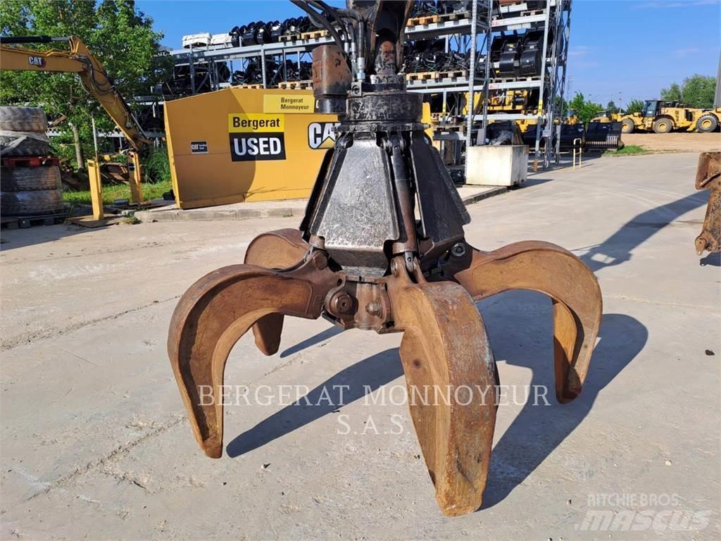 CAT MH3026 حفارات بعجل