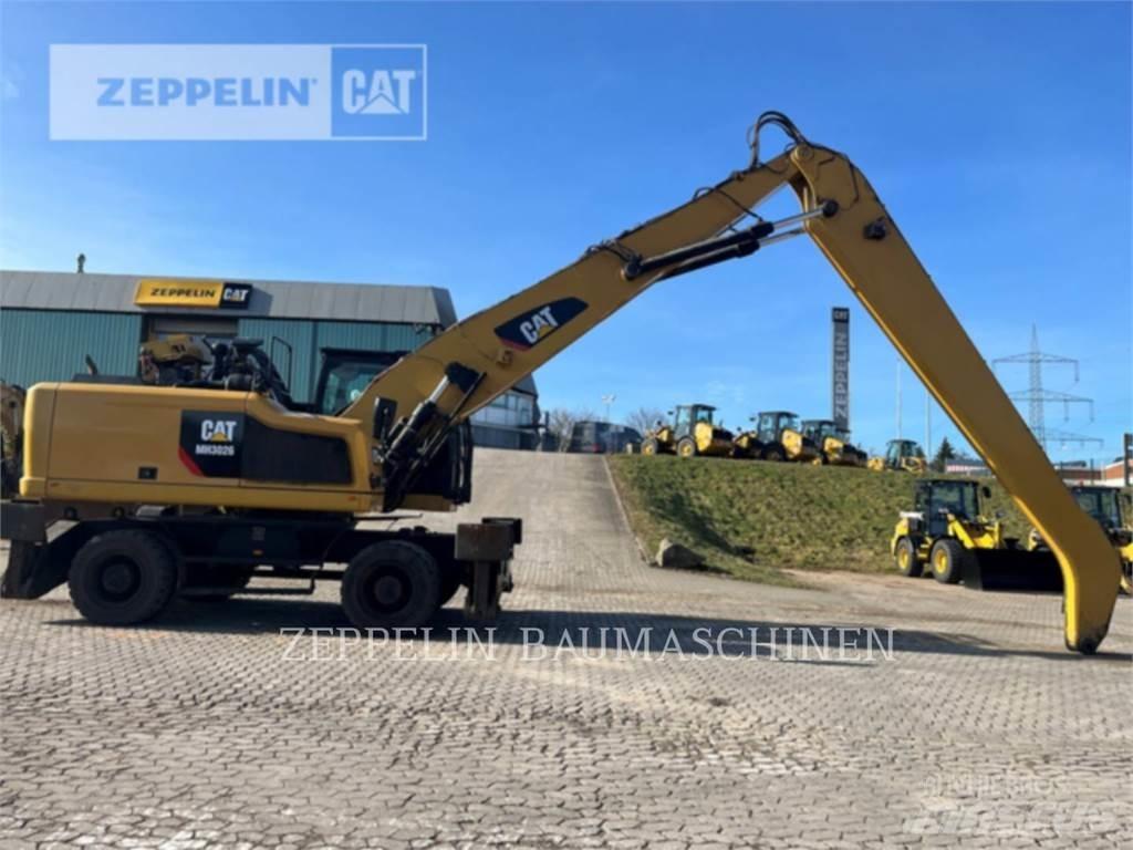 CAT MH3026-06C حفارات هدم