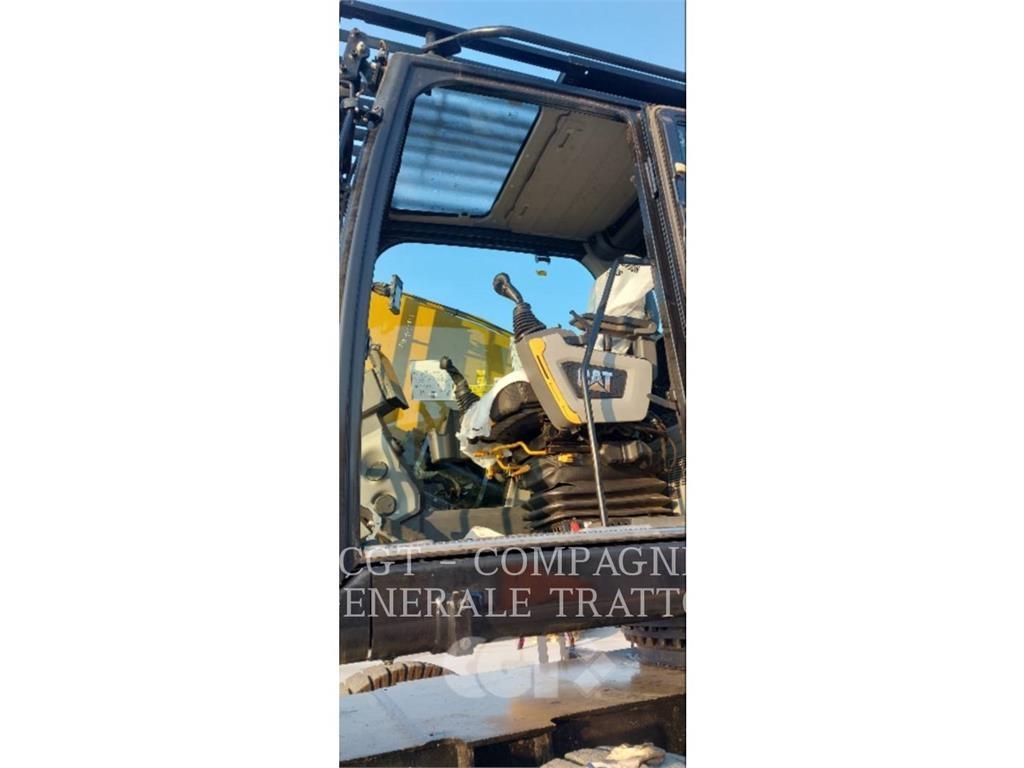 CAT MH3040NG حفارات بعجل