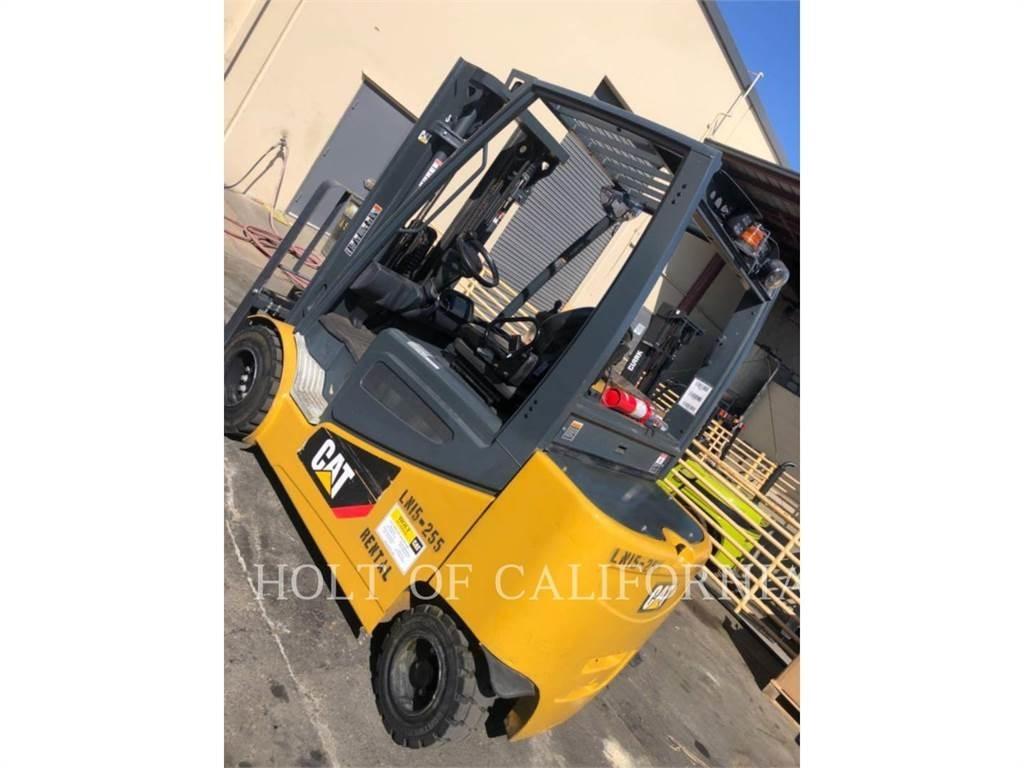 CAT MITSUBISHI 2EP6500 شاحنات ذات رافعات شوكية تعمل بالكهرباء