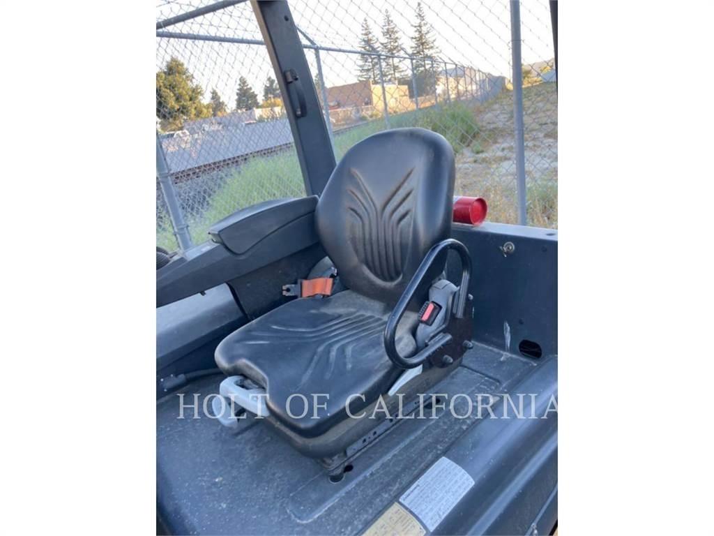 CAT MITSUBISHI 2EP6500 شاحنات ذات رافعات شوكية تعمل بالكهرباء