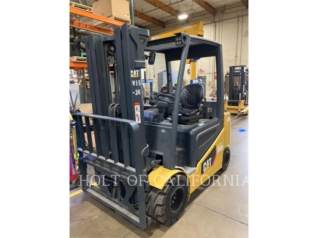 CAT MITSUBISHI 2EP6500 شاحنات ذات رافعات شوكية تعمل بالكهرباء