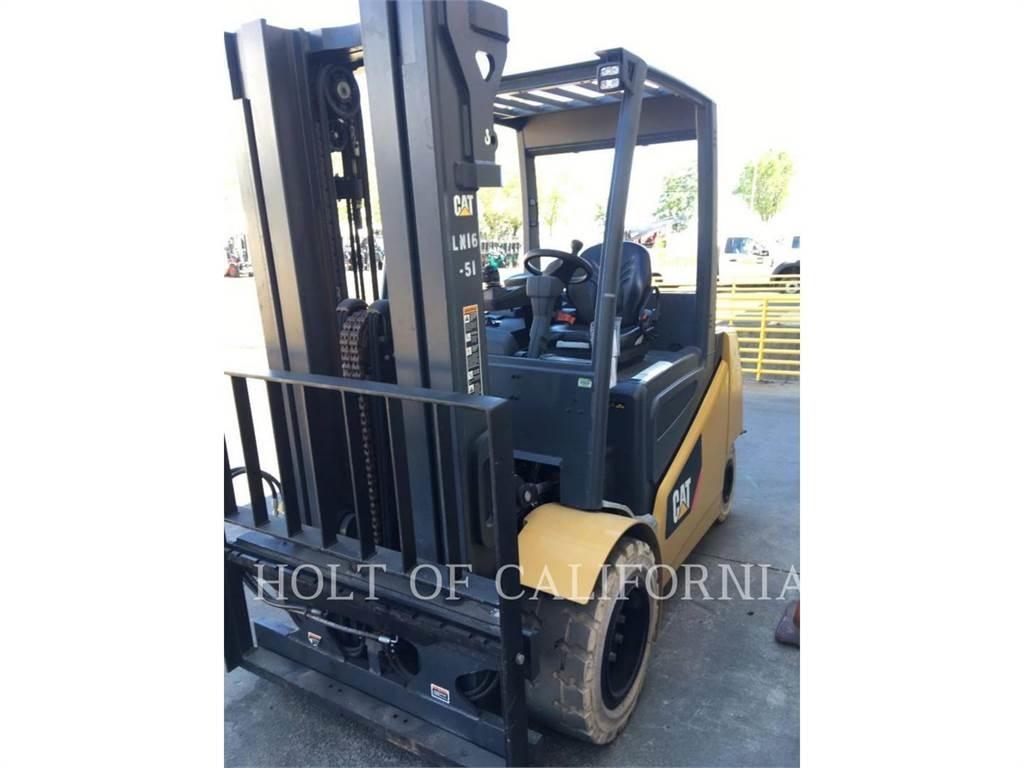CAT MITSUBISHI 2EP8000 شاحنات ذات رافعات شوكية تعمل بالكهرباء