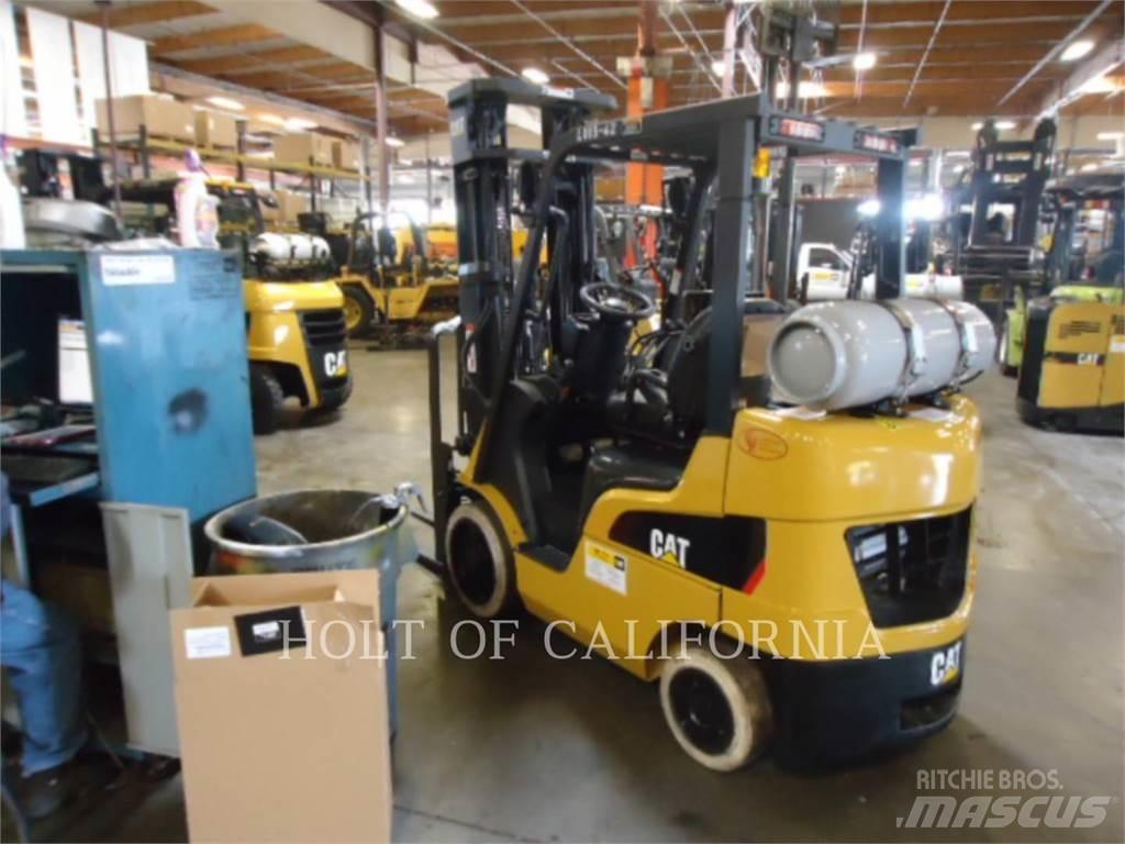CAT MITSUBISHI C5000-LE شاحنات ذات رافعات شوكية - أخرى