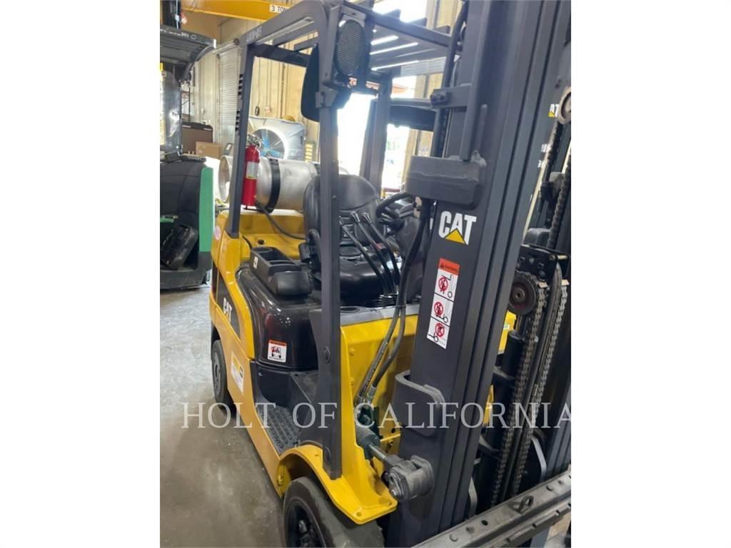 CAT MITSUBISHI C5000-LE شاحنات ذات رافعات شوكية - أخرى