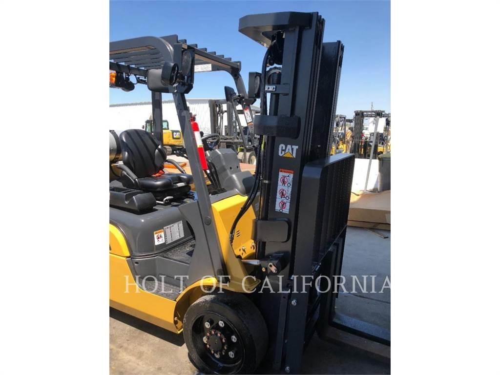 CAT MITSUBISHI C6000-LE شاحنات ذات رافعات شوكية - أخرى