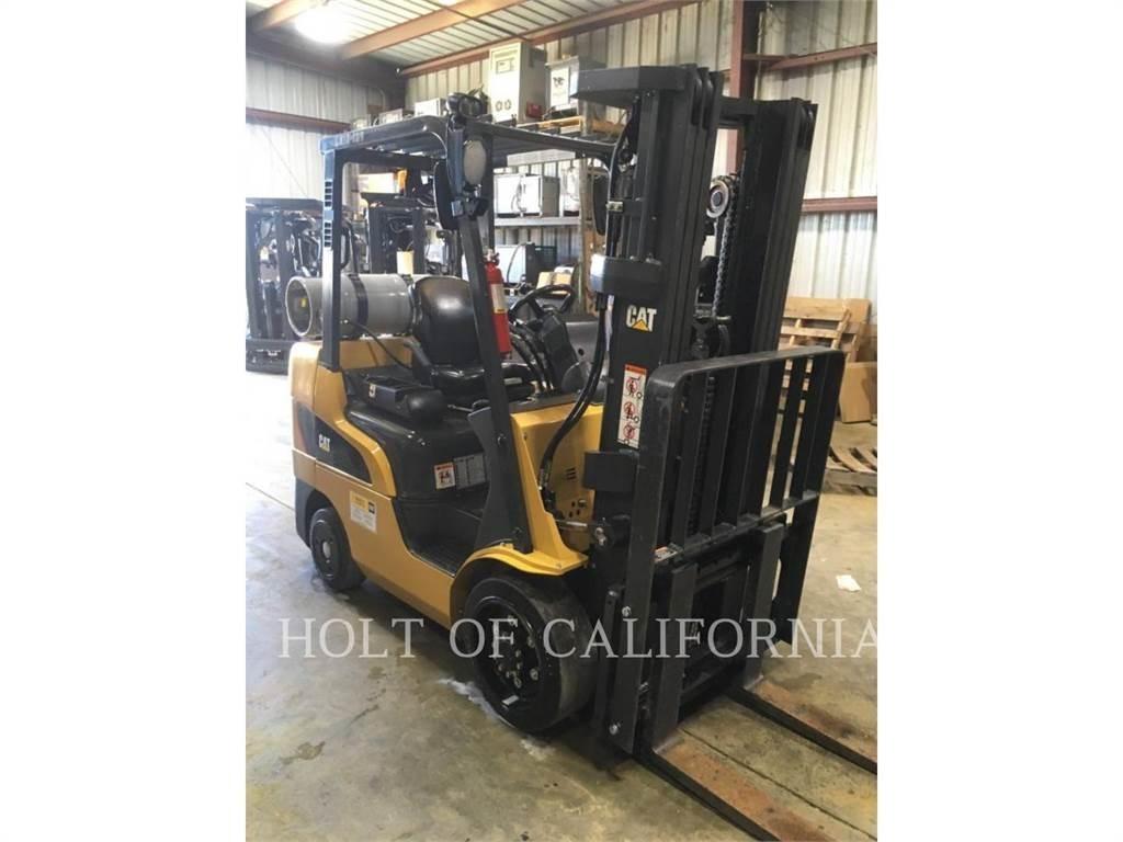 CAT MITSUBISHI C6000-LE شاحنات ذات رافعات شوكية - أخرى