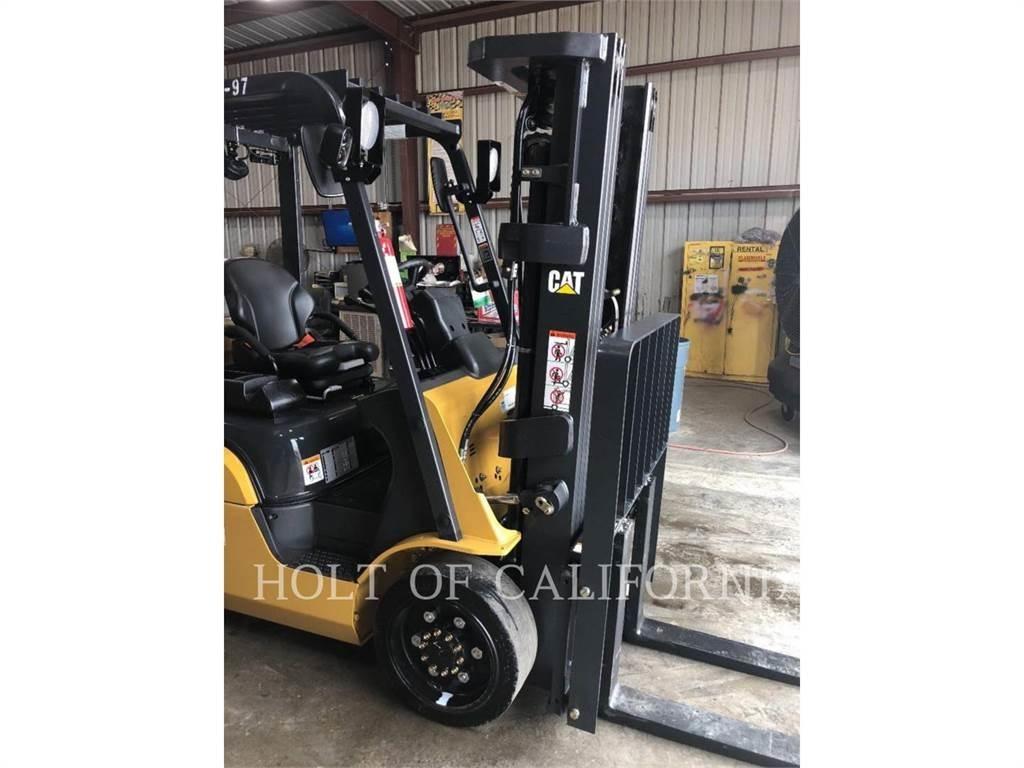 CAT MITSUBISHI C6000-LE شاحنات ذات رافعات شوكية - أخرى