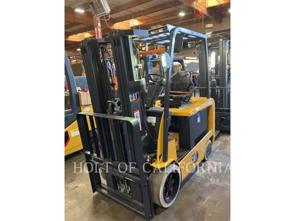CAT MITSUBISHI EC30N3 شاحنات ذات رافعات شوكية تعمل بالكهرباء