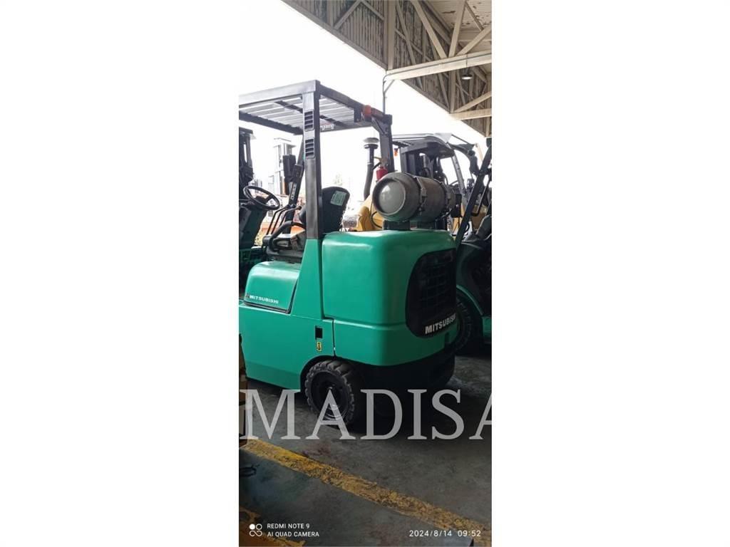 CAT MITSUBISHI FGC40K شاحنات ذات رافعات شوكية - أخرى