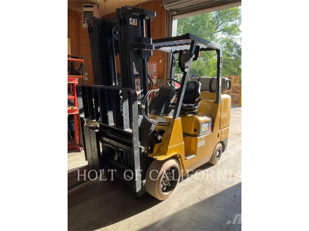 CAT MITSUBISHI GC45K شاحنات ذات رافعات شوكية - أخرى