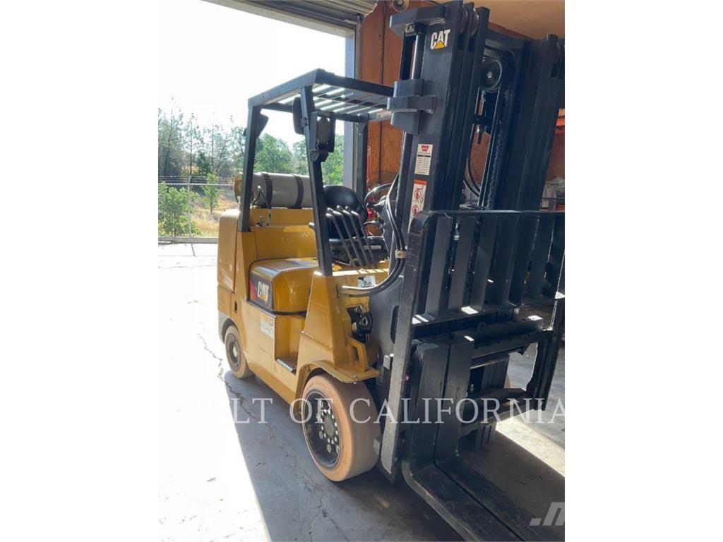 CAT MITSUBISHI GC45K شاحنات ذات رافعات شوكية - أخرى
