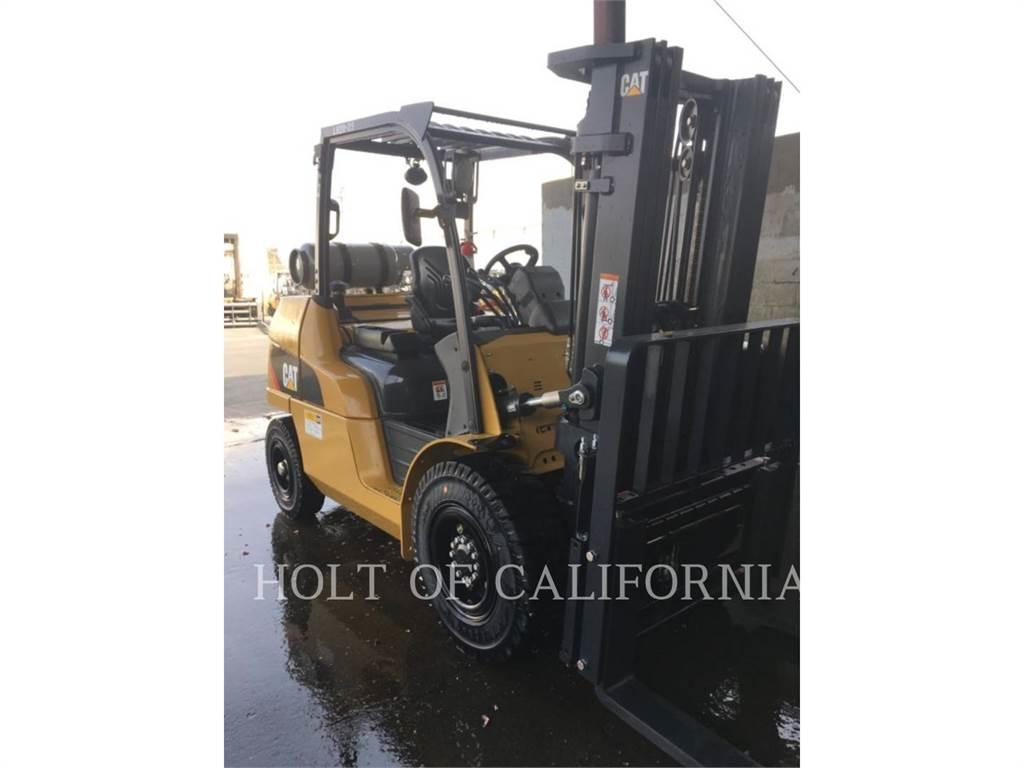 CAT MITSUBISHI GP45N1 شاحنات ذات رافعات شوكية - أخرى