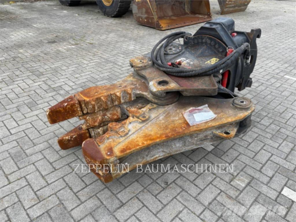 CAT MP318 جراشات البناء