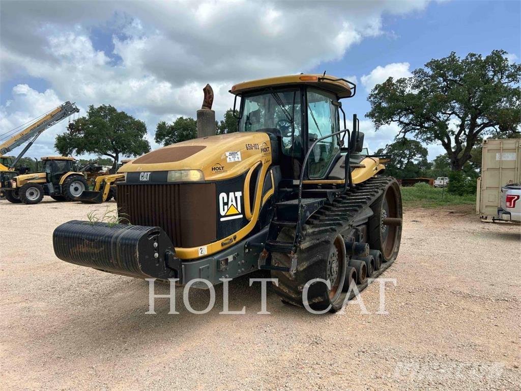 CAT MT845 الجرارات