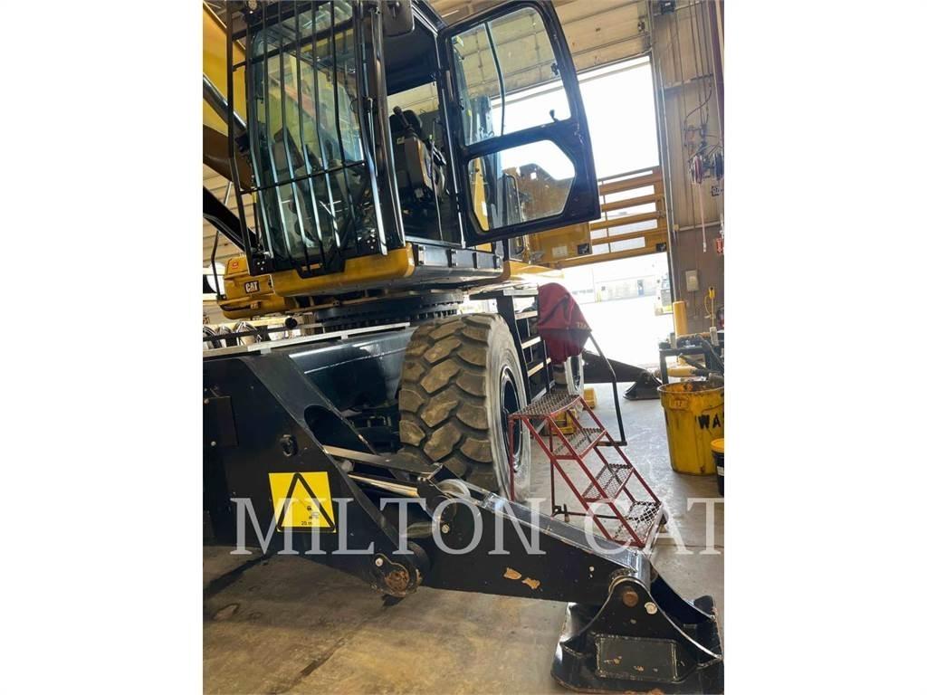 CAT MULTIDOCKER CH600 حفارات هدم