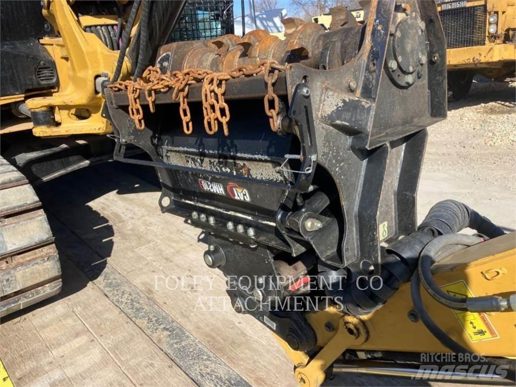 CAT MUMHEHM210 حفارات زحافة
