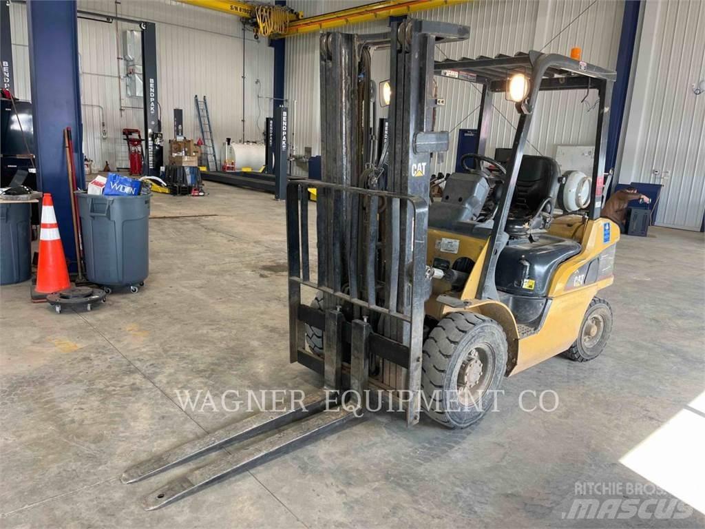 CAT P5000 شاحنات LPG