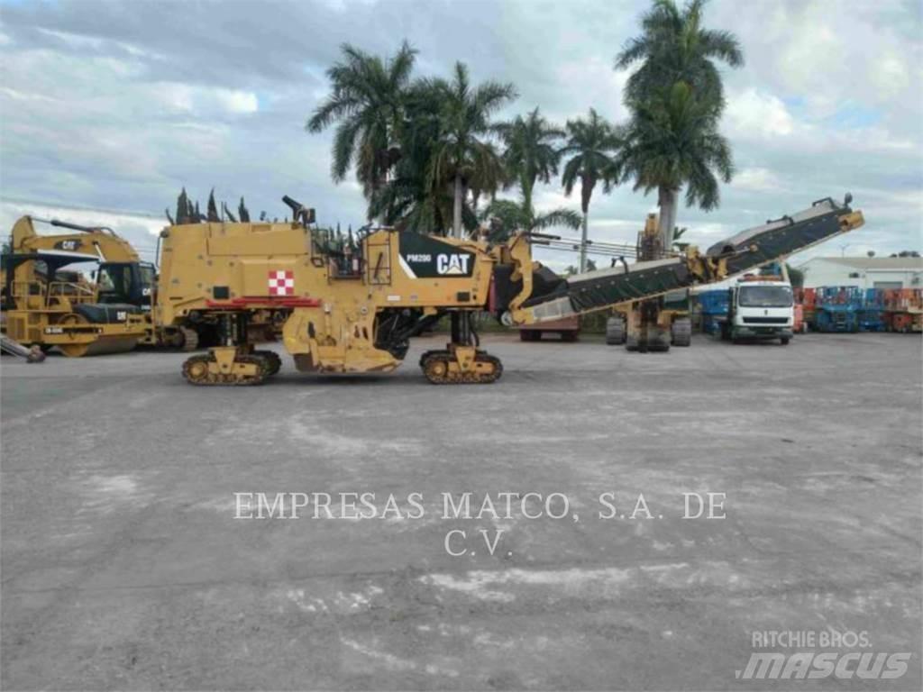 CAT PM-200 ماكينات الكشط البارد للأسفلت