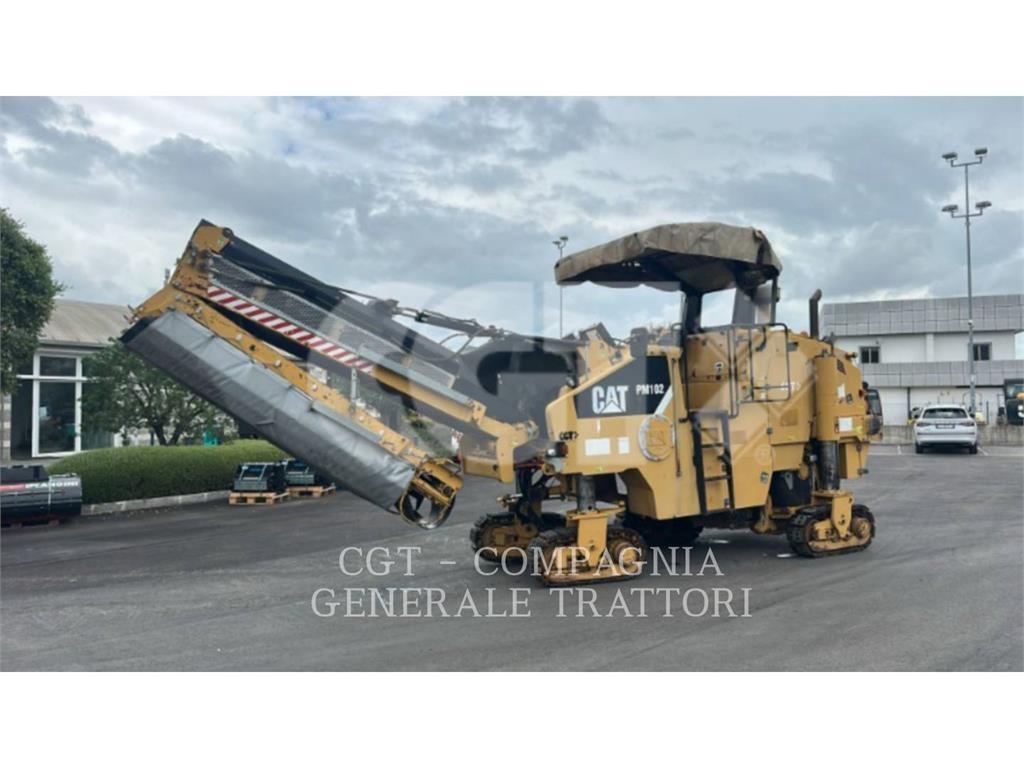 CAT PM102 ماكينات الكشط البارد للأسفلت