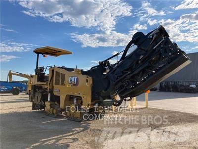 CAT PM312-02 معدات السفلتة
